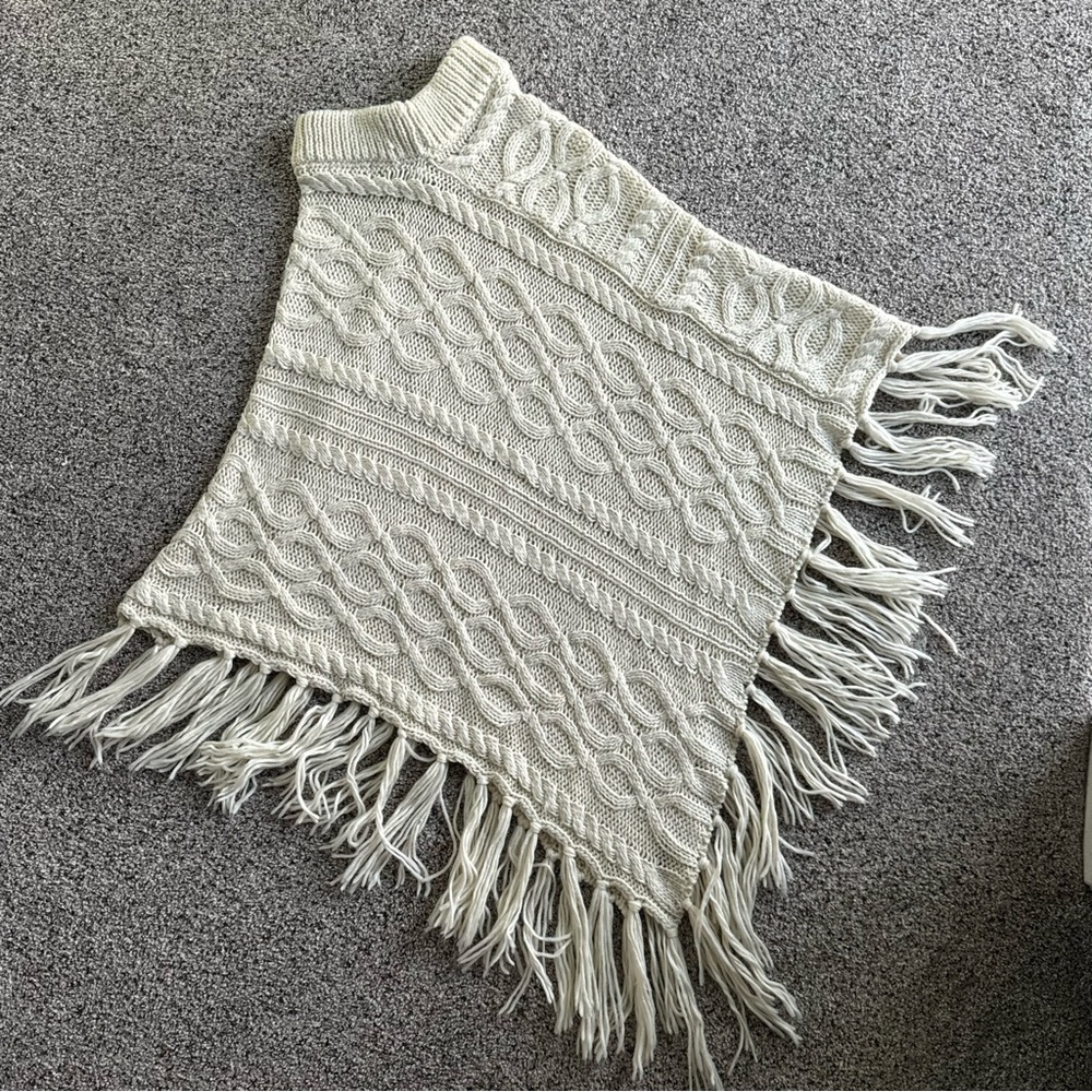 Apt. 9 Ivory Cable Knit Poncho with Fringe